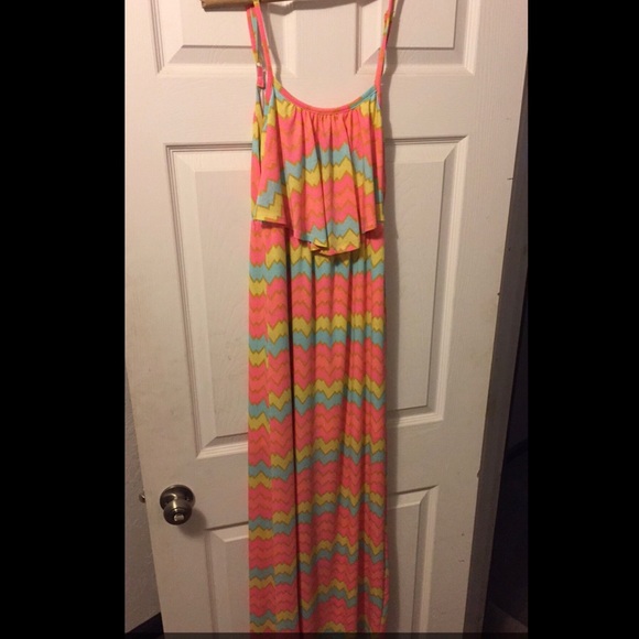 Colorful Maxi - Picture 1 of 1